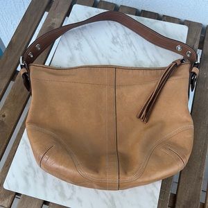 Coach Vintage Leather Shoulder Bag